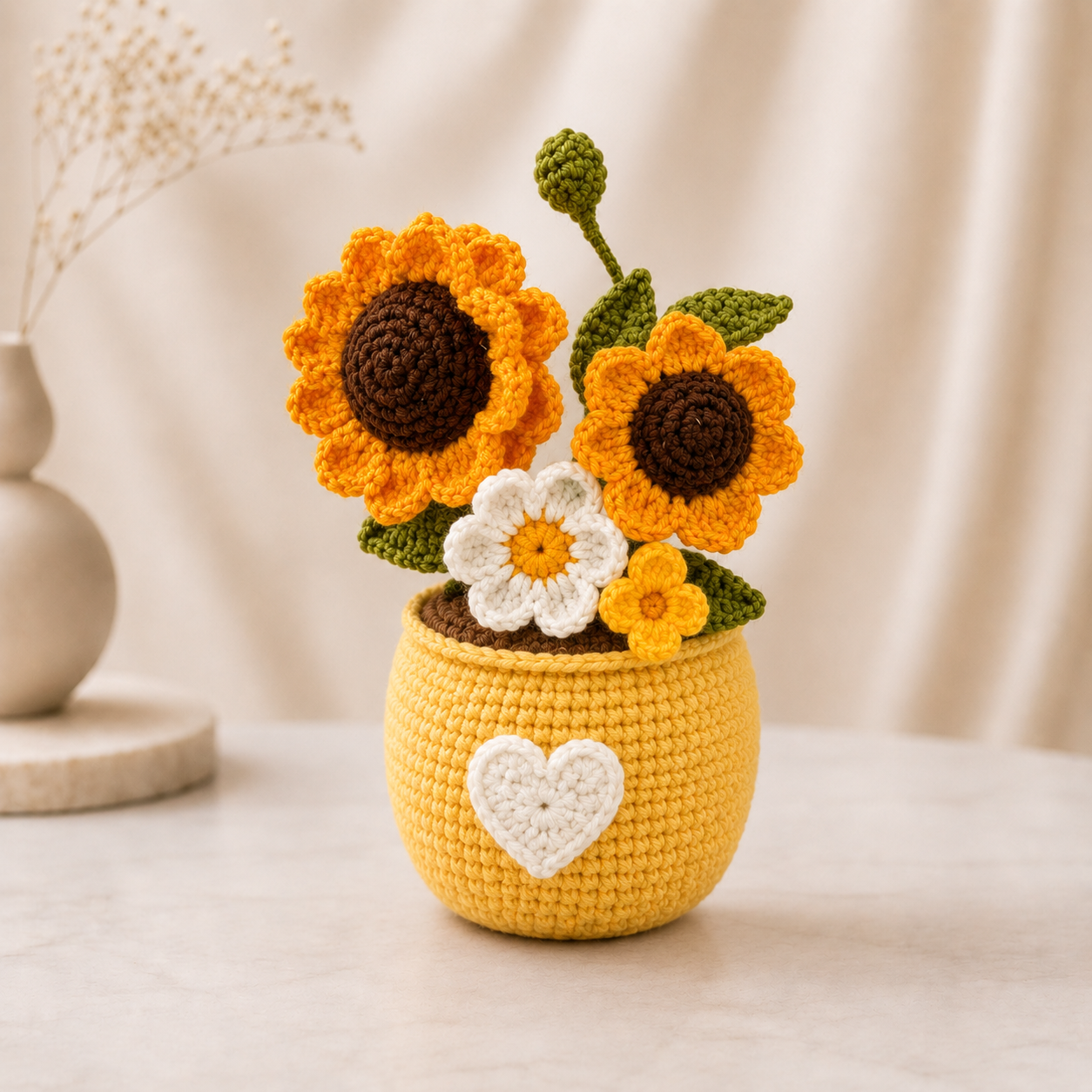 Handmade Crochet Sunflower & Daisy Pot – Amigurumi Flower Desk Decor, Forever Bloom Gift for Home & Office