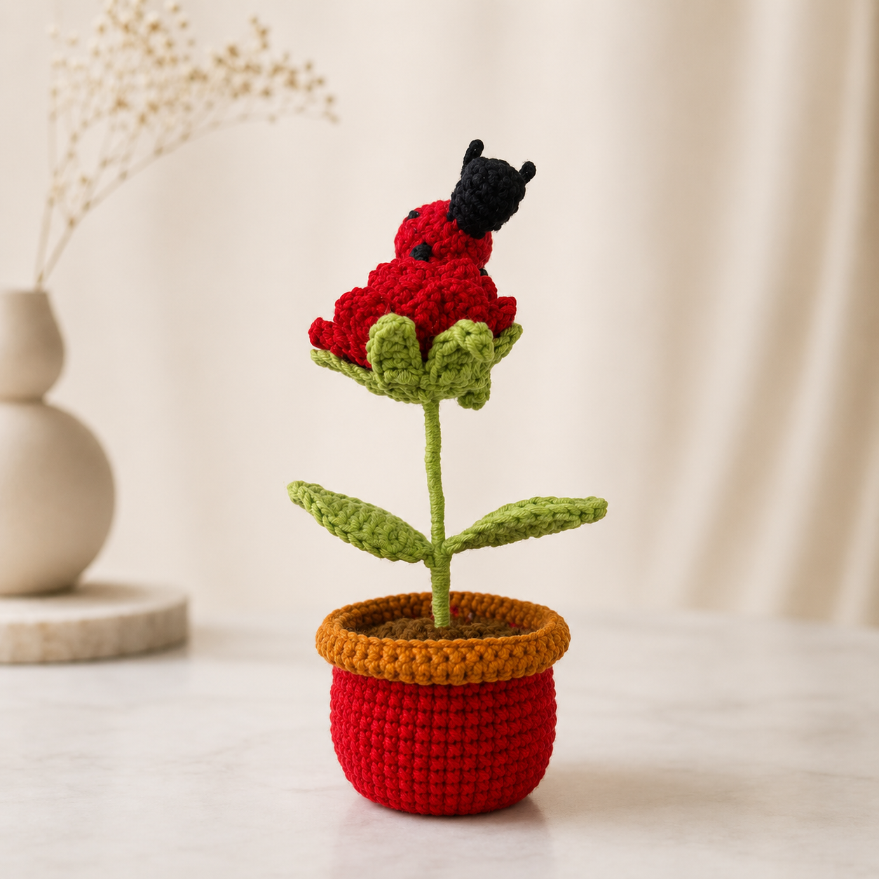 Handmade Crochet Rose with Ladybug Pot – Forever Flower Decor, Amigurumi Desk Plant & Romantic Gift