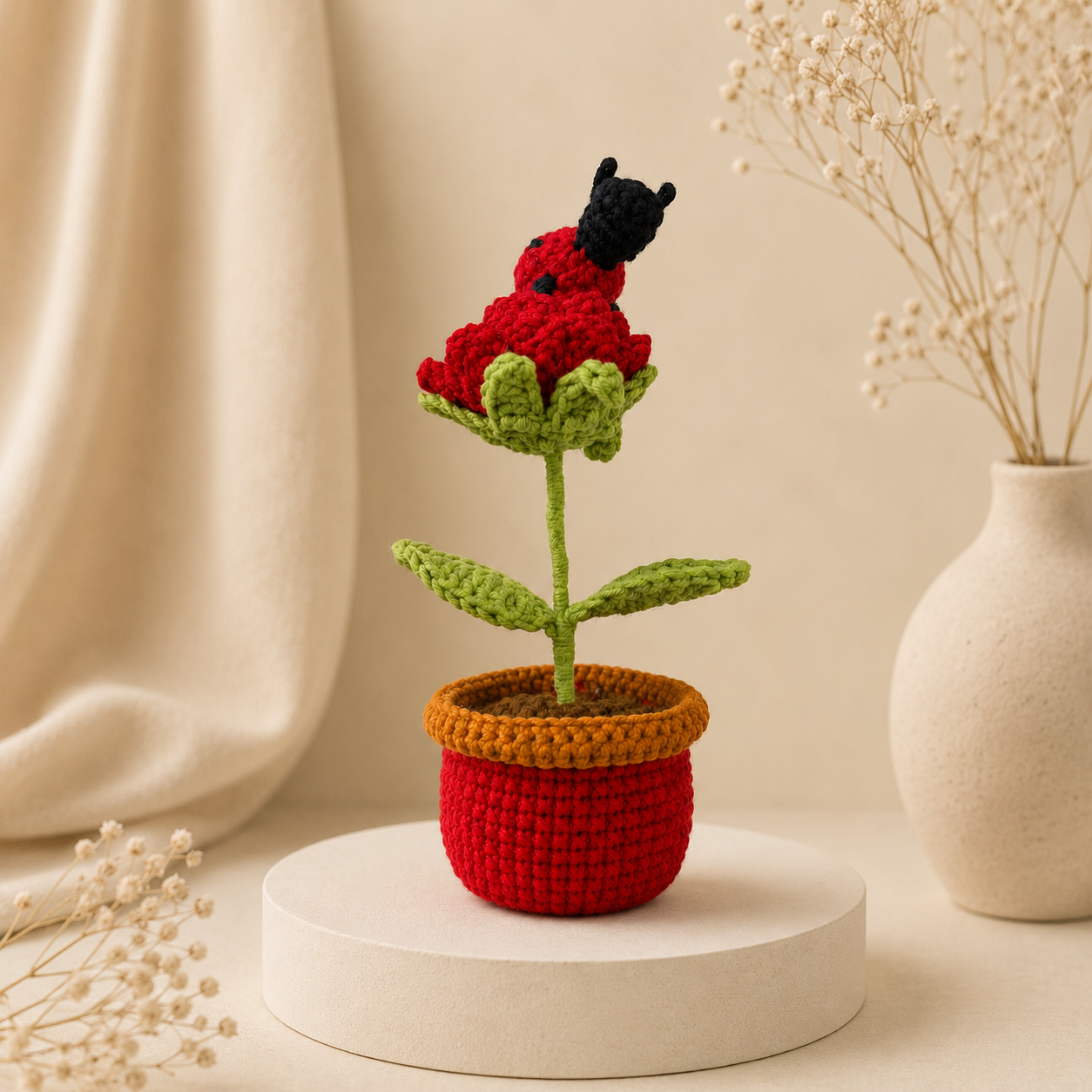Handmade Crochet Rose with Ladybug Pot – Forever Flower Decor, Amigurumi Desk Plant & Romantic Gift