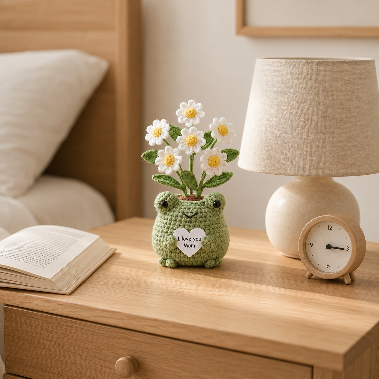Crochet Frog Daisy Flower Pot – Handmade Amigurumi Desk Decor