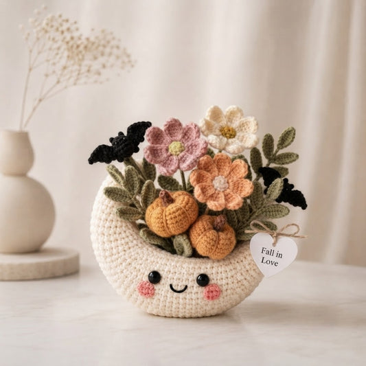 Handmade Crochet Moon Pumpkin Bouquet – Cute Fall Floral Decor & Gift
